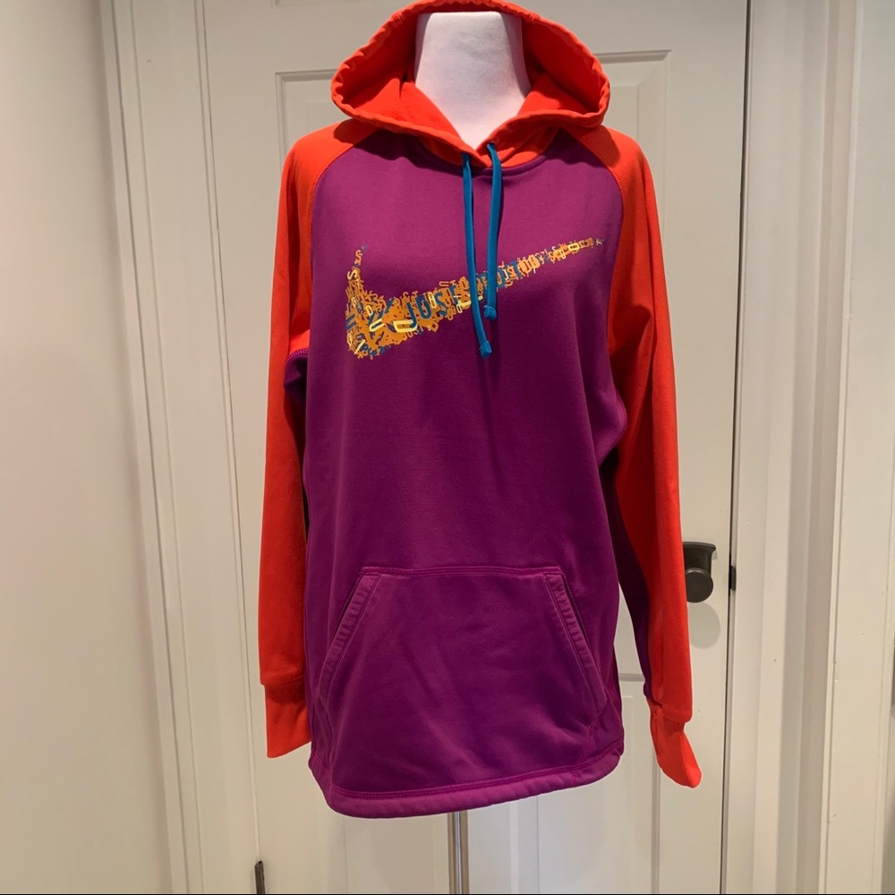 Nike Therma Fit Swoosh Hoodie M Logo Colorblock